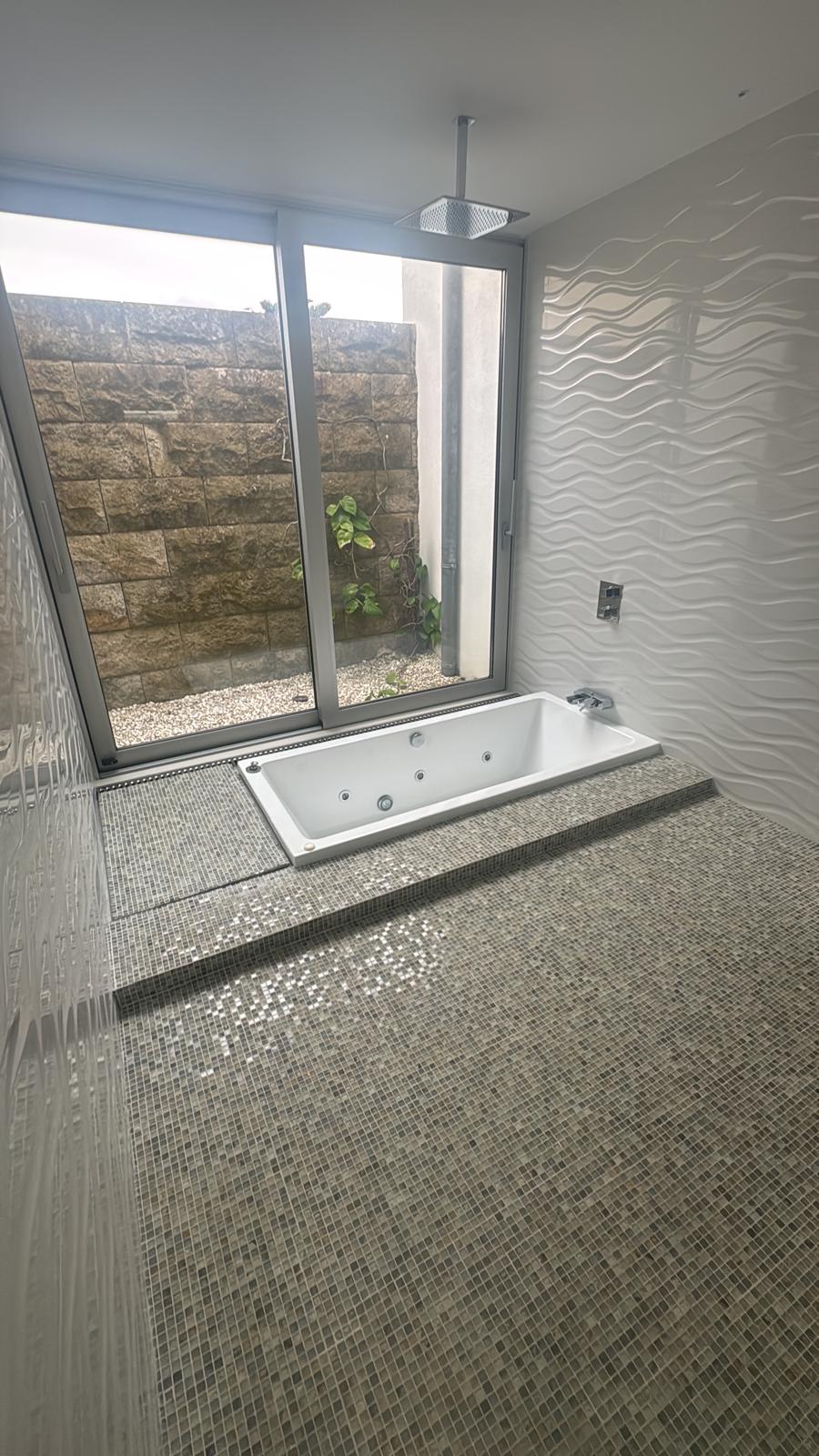 Trabalho de canalização realizado