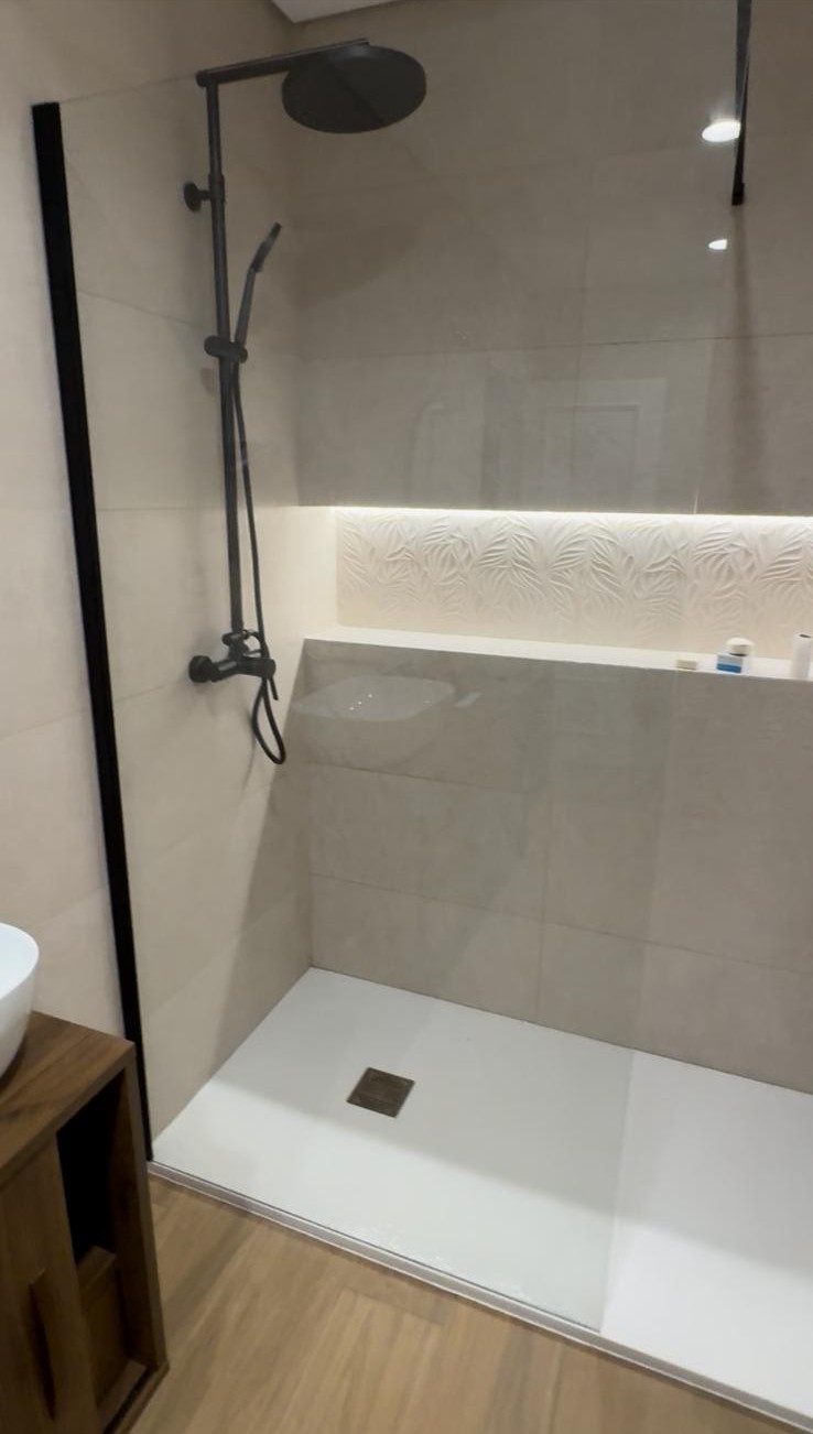 Trabalho de canalização realizado